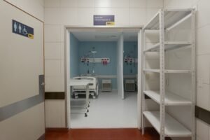 El Hospital Udaondo inauguró nuevas salas de atención